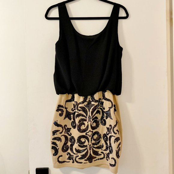Women's Holiday Papillon Black Dress - Size Small - Picture 1 of 5
